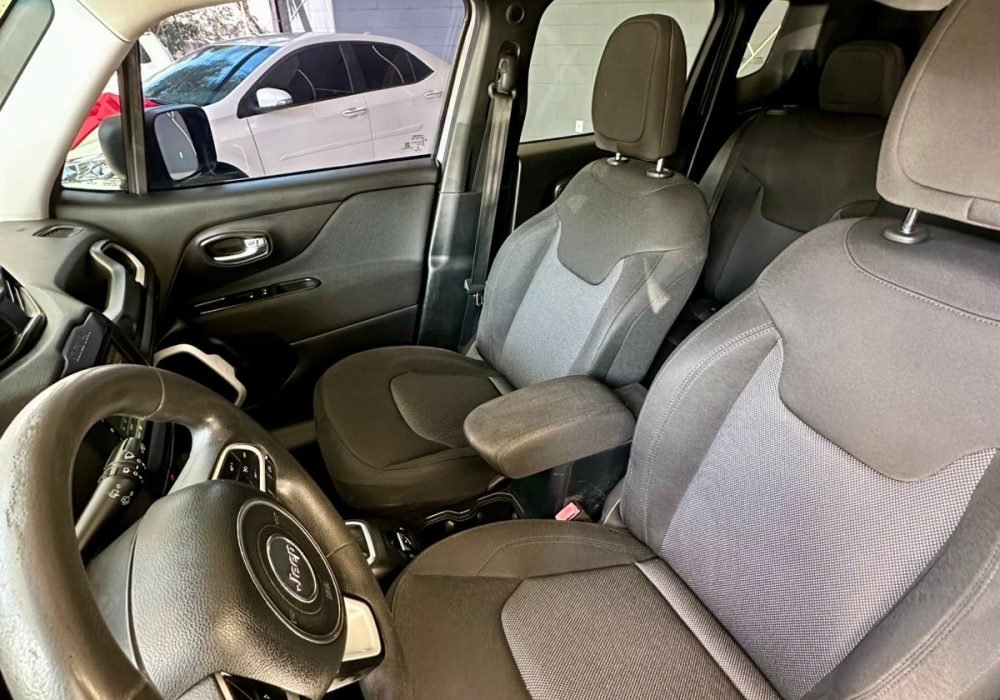 2593143d-0c65-46ea-b78b-d6580f53e0f3